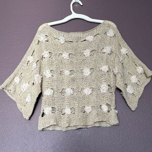 Scrap Work sz S Whimsical Cream Open Knit Dainty Ivory Flowers 3/4 Bell Sleeves